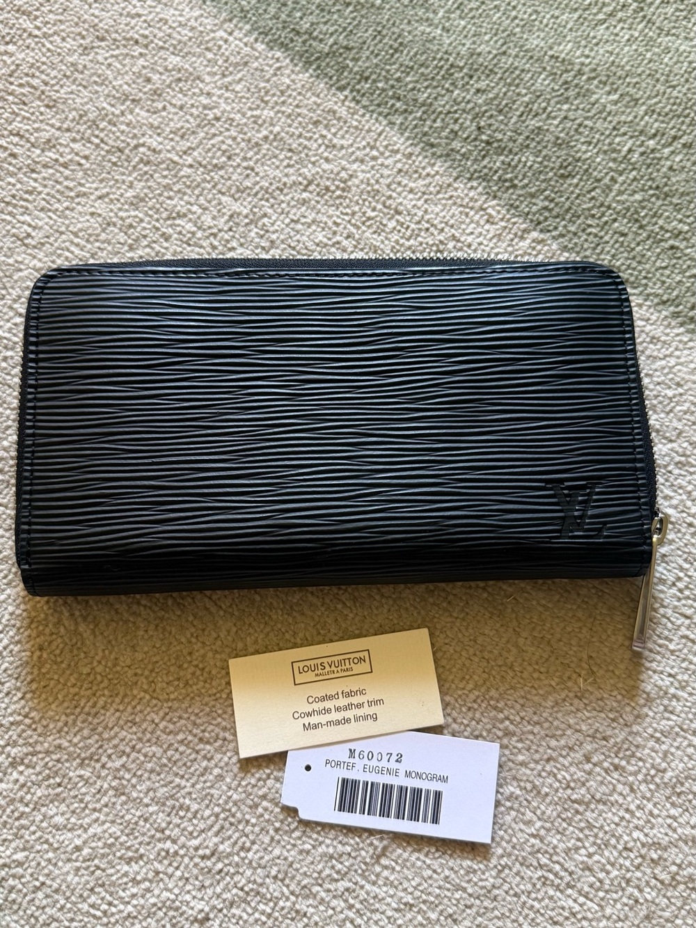 Louis Vuitton Black Epi Leather Zip Wallet